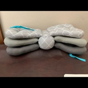 Infantino Elevate Nursing Pillow
